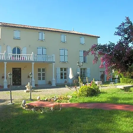 Bed & Breakfast Le Clos Des Cedres