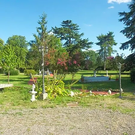 Le Clos Des Cedres 3*