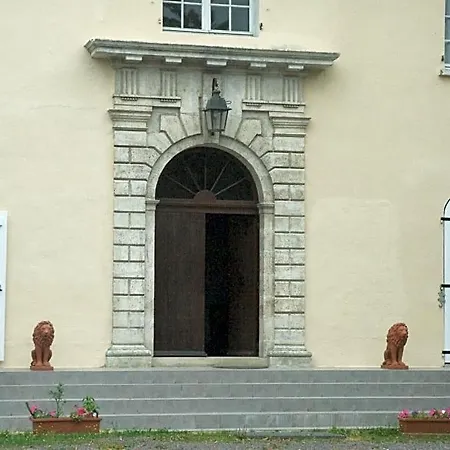 Le Clos Des Cedres Bed & Breakfast La Rochefoucauld