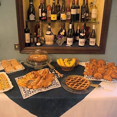 Le Clos Des Cedres 3*