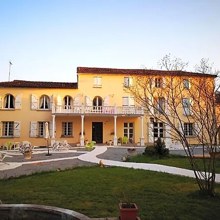 Le Clos Des Cedres 3*