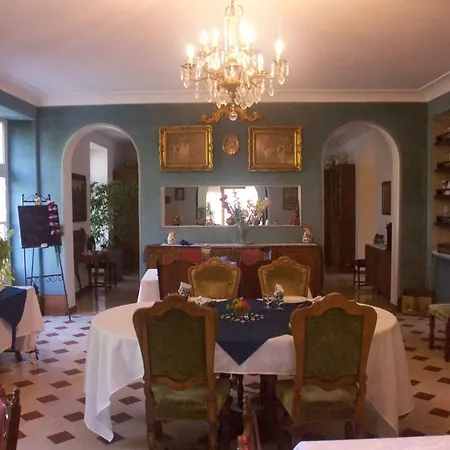 Panzió Le Clos Des Cedres