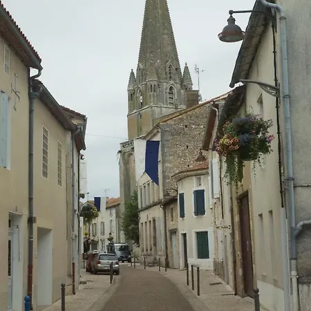 Le Clos Des Cedres Panzió 3*