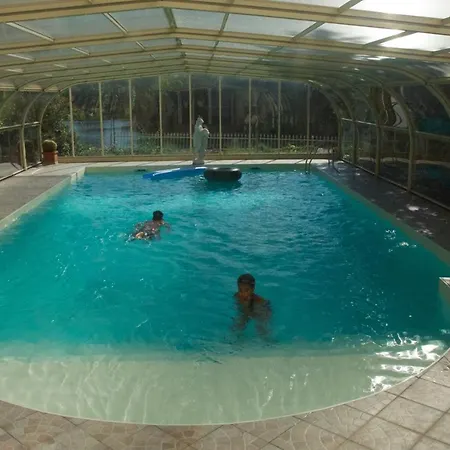 Le Clos Des Cedres 3* La Rochefoucauld