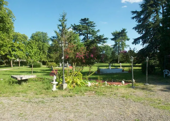 Le Clos Des Cèdres La Rochefoucauld
