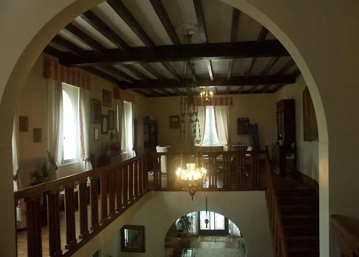 Le Clos Des Cèdres 3*